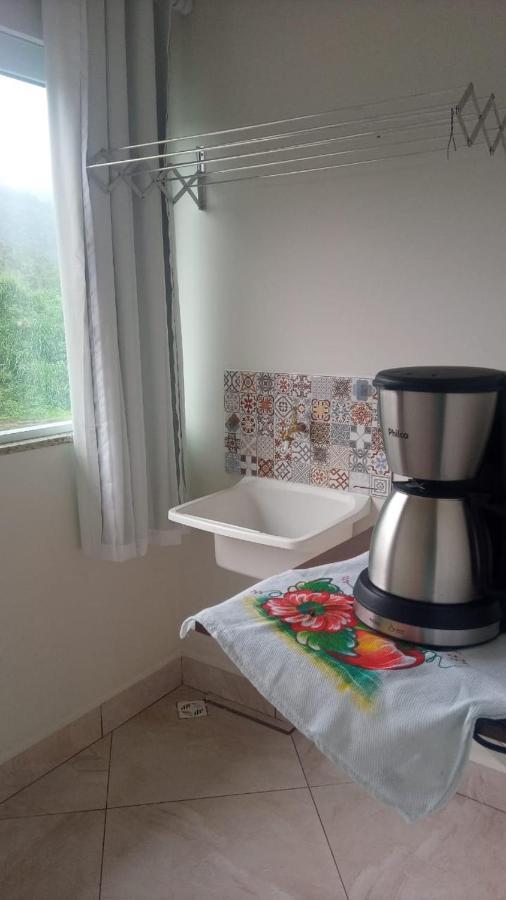Kitnet A 1800 Mts Da Praia 