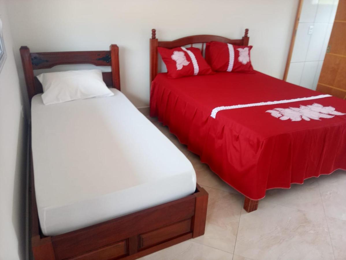 Pensão Kitnet A 1800 Mts Da Praia 